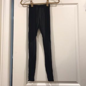 Black leggings with leather panels